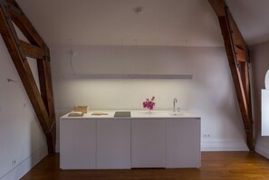 Deluxe Double Room, City View | Private kitchenette - Armazéns Cogumbreiro (Ponta Delgada)