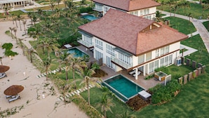 Villa, 3 Bedrooms, Oceanfront (Pool) | In-room safe, desk, laptop workspace, blackout drapes
