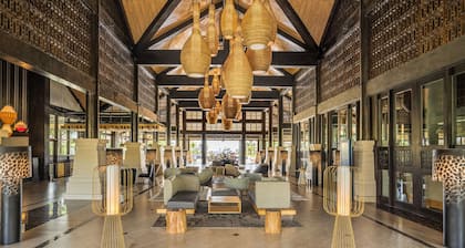 ROBINSON NAM HOI AN