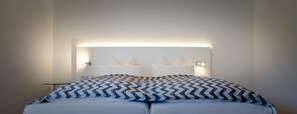 Superior Double Room | Desk, free WiFi, bed sheets - Boutique Hotel Villa Kathrina (Bamberg)