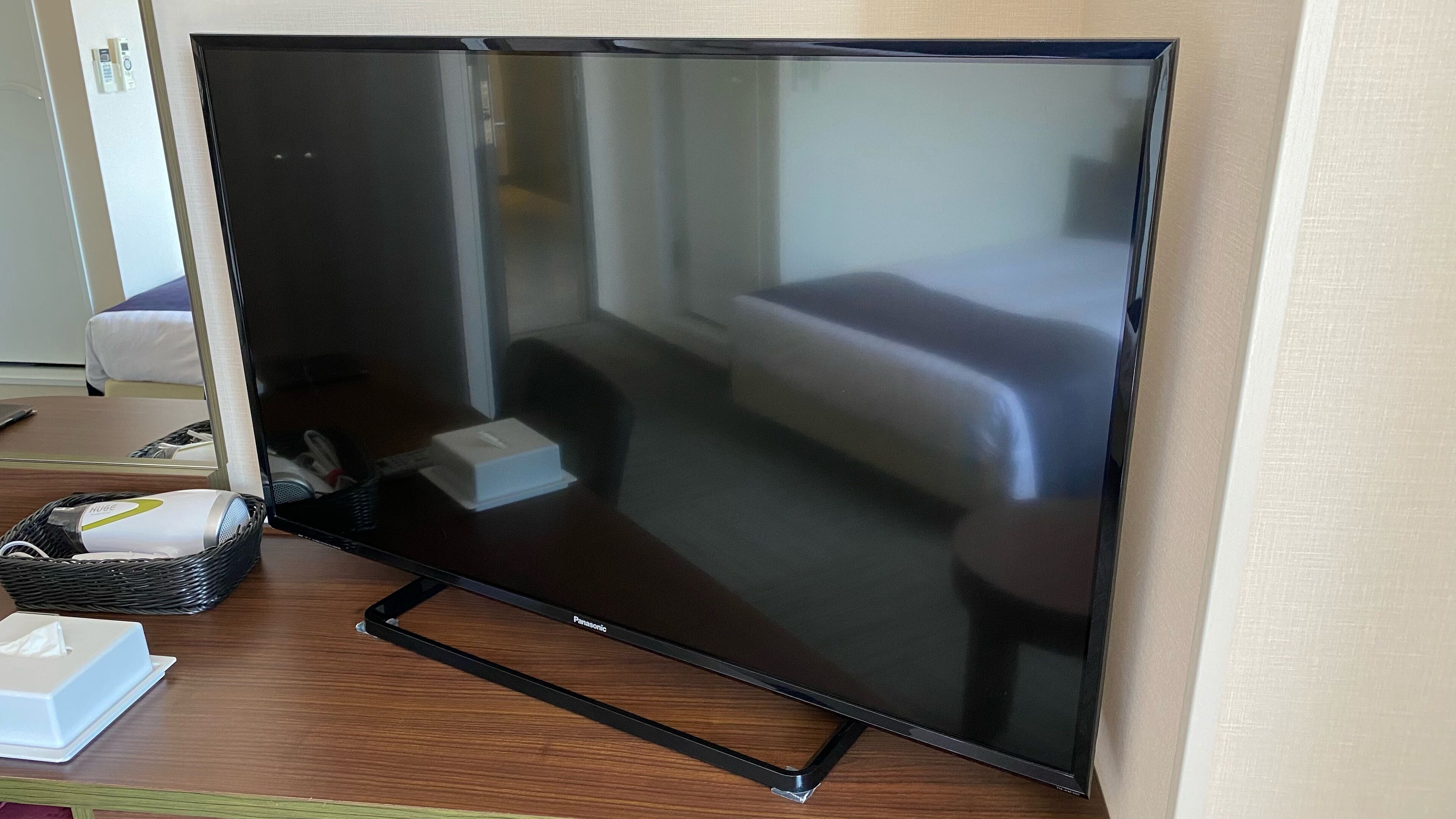 desk, blackout curtains, free wifi, bed sheets