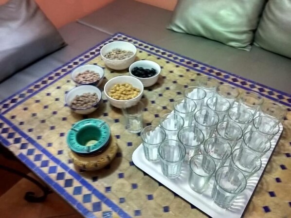 2 bedrooms, soundproofing, iron/ironing board, WiFi (free) - Itrane Guest House (Mirleft)