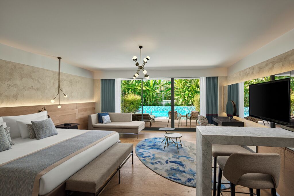 Suite (Lake House Swim-Up) | Articles de minibar gratuits, coffre-fort, bureau