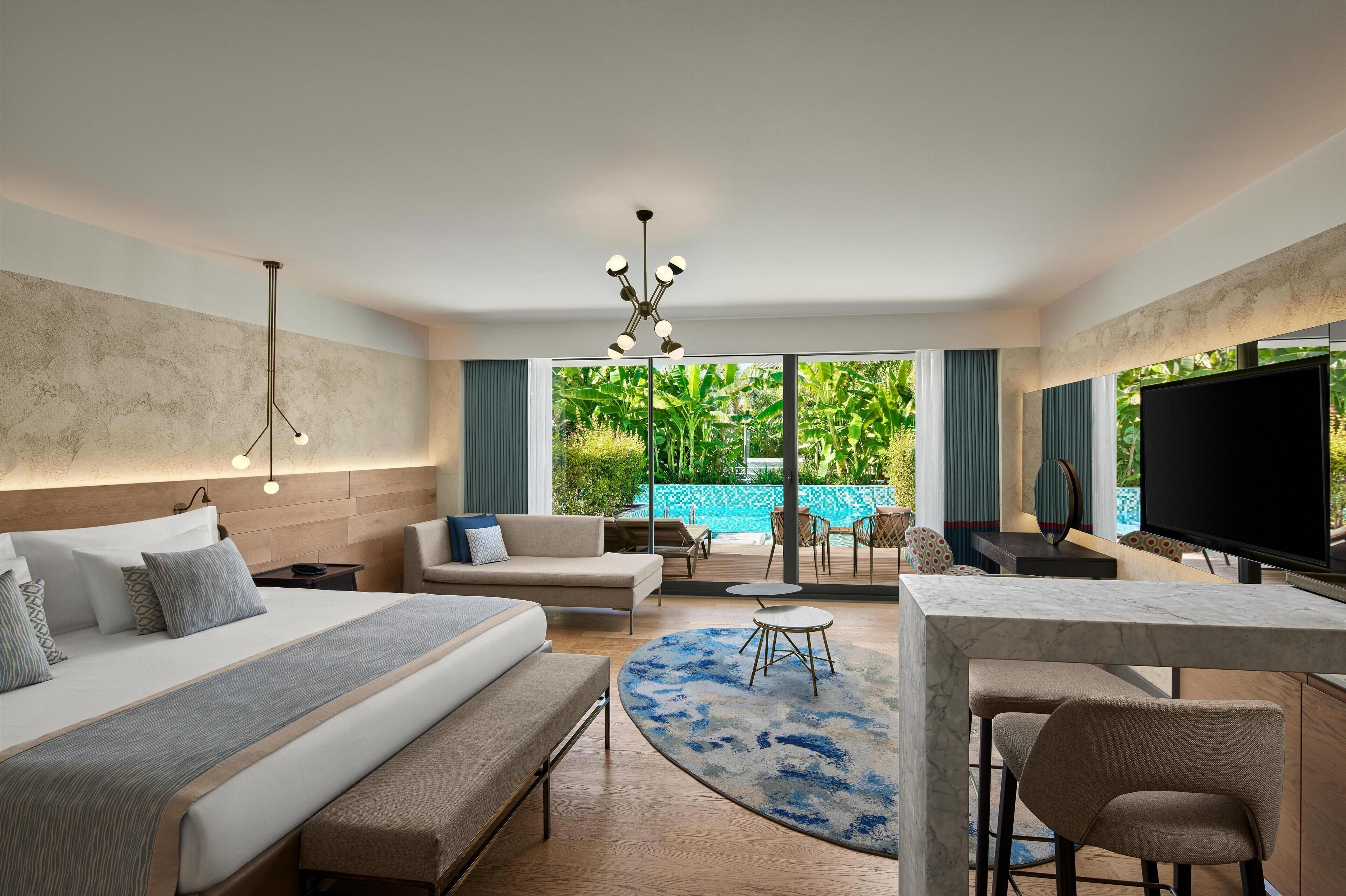 Lake House Suite, Pool Access | Free minibar, in-room safe, desk, laptop workspace