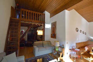 TV - EMERALD CENTRALE 022143-AT-615468 (Madonna di Campiglio)