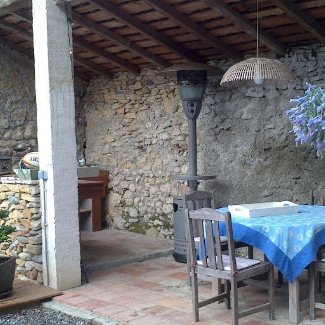 Homestay, between Toulouse and the Pyrenees