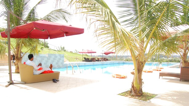 Bar accanto alla piscina