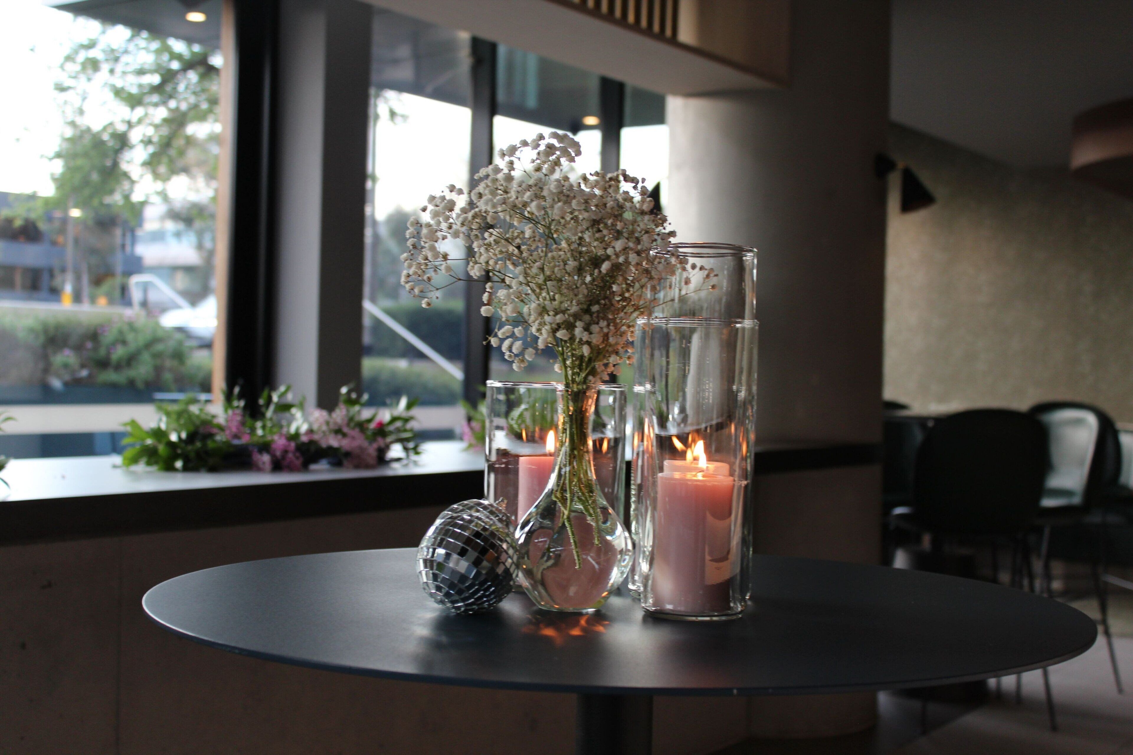 al fresco dining, open daily