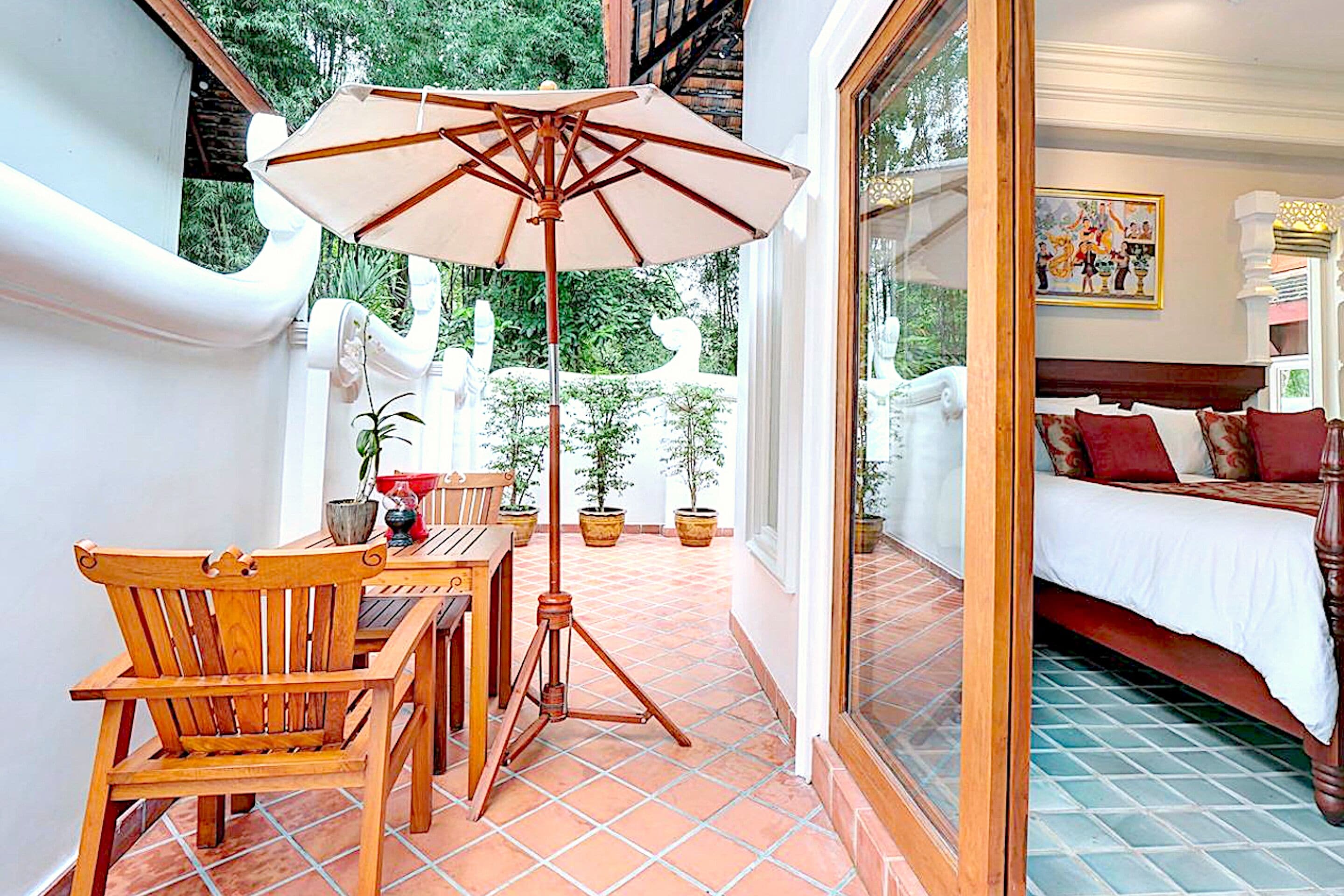 Deluxe King Courtyard | ลานระเบียง/นอกชาน