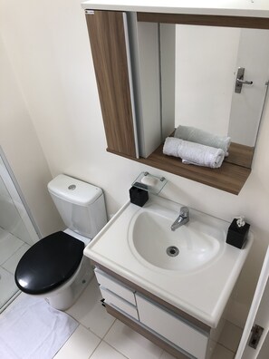 Soap, shampoo - Beautiful Complete Apartment | Rustic & Modern with Garage (Campos do Jordão)