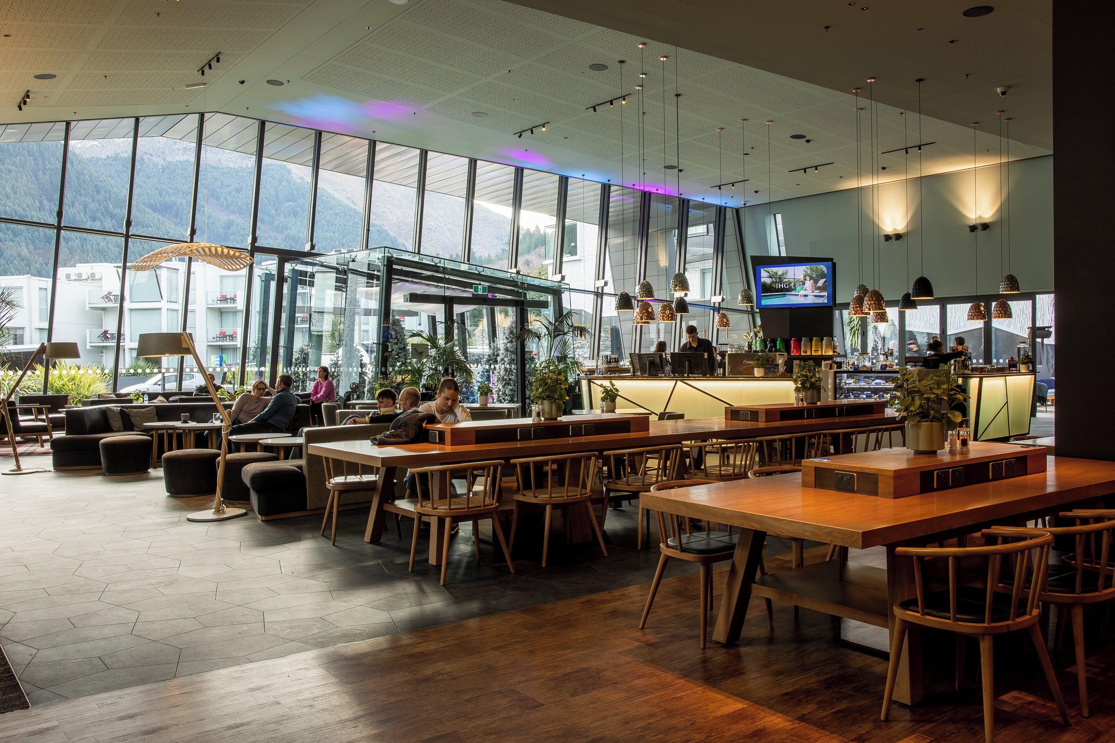 Foto - Holiday Inn Express & Suites Queenstown, An Ihg