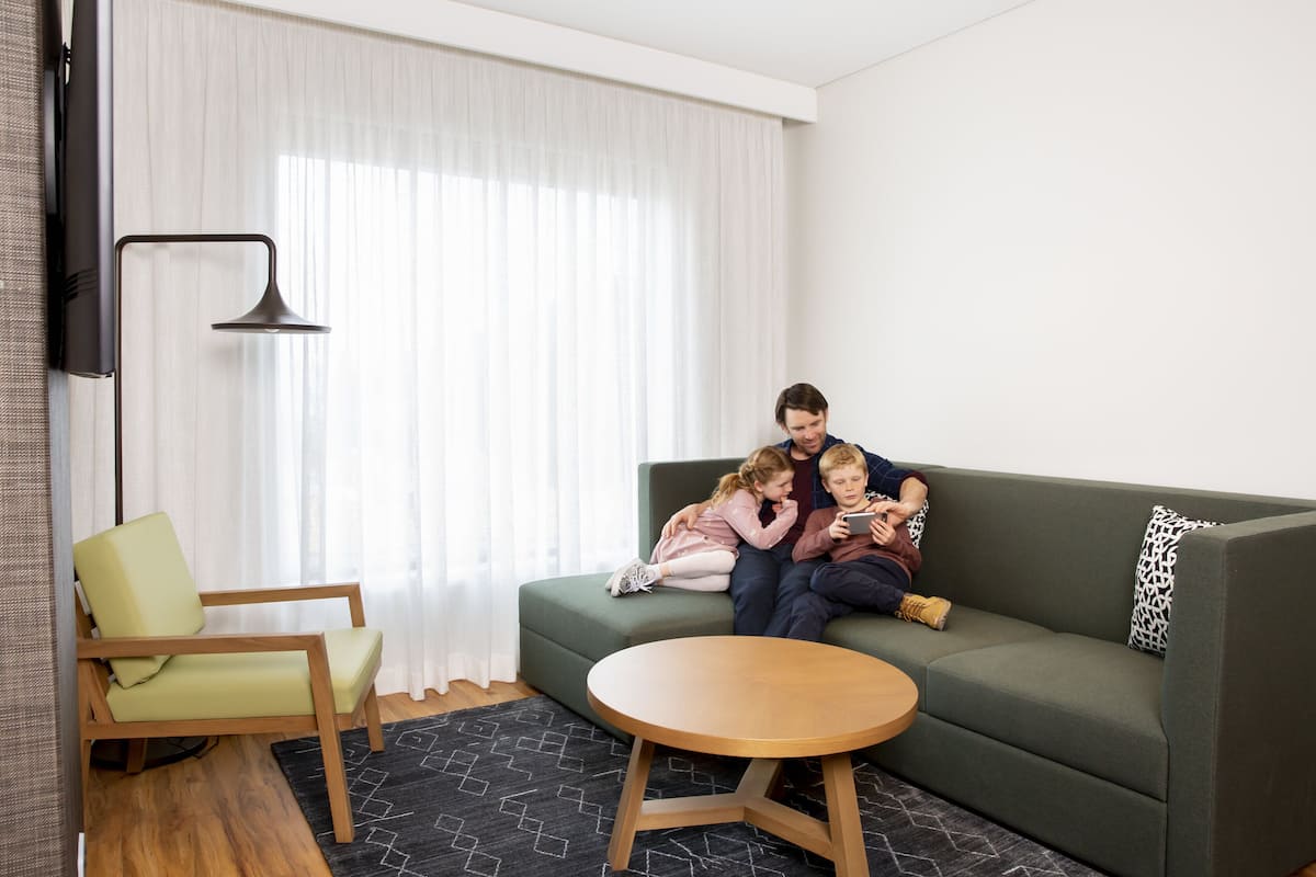 1 bedroom, premium bedding, in-room safe, blackout drapes