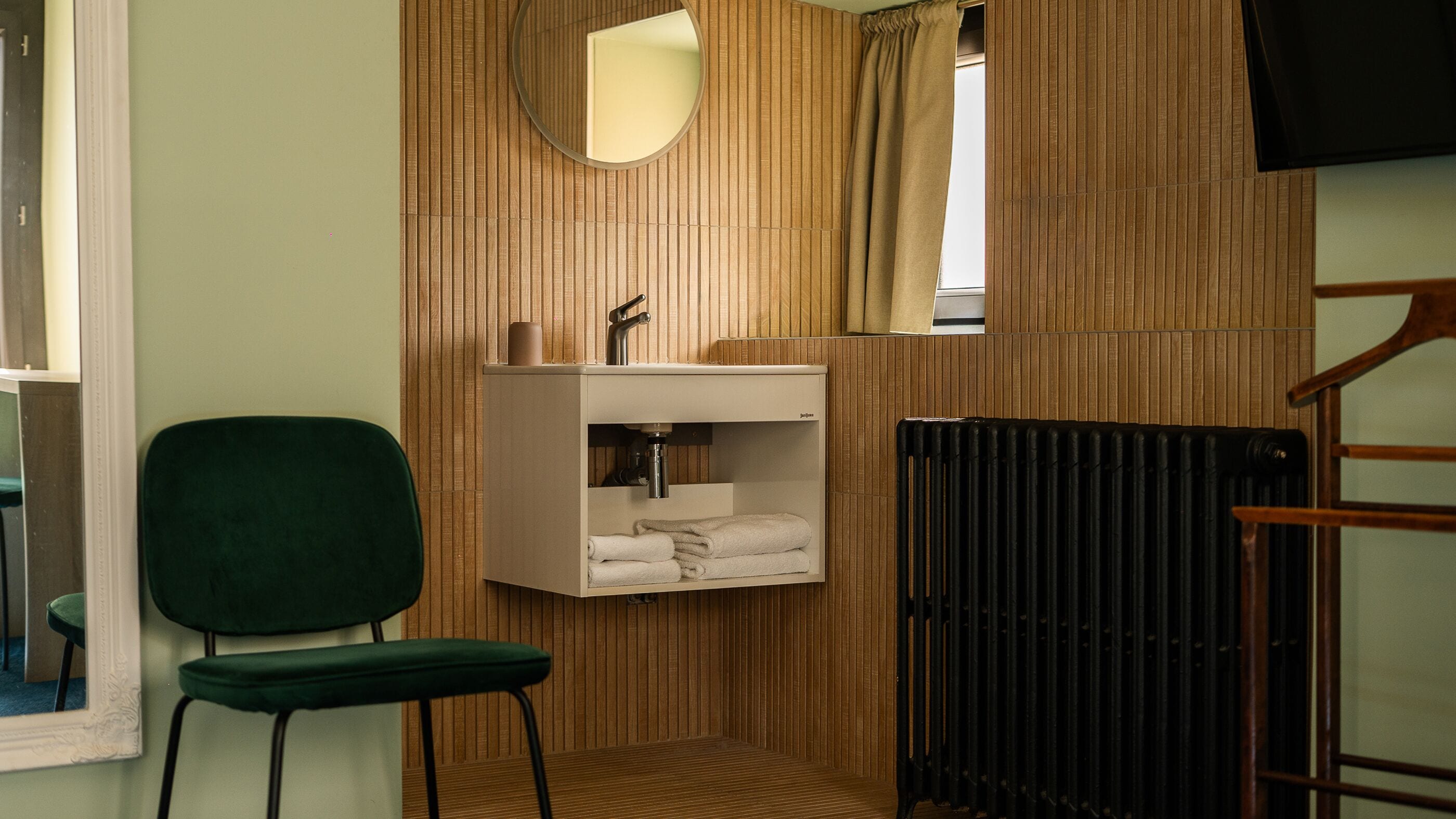Superior Room (Stendhal) | Bathroom