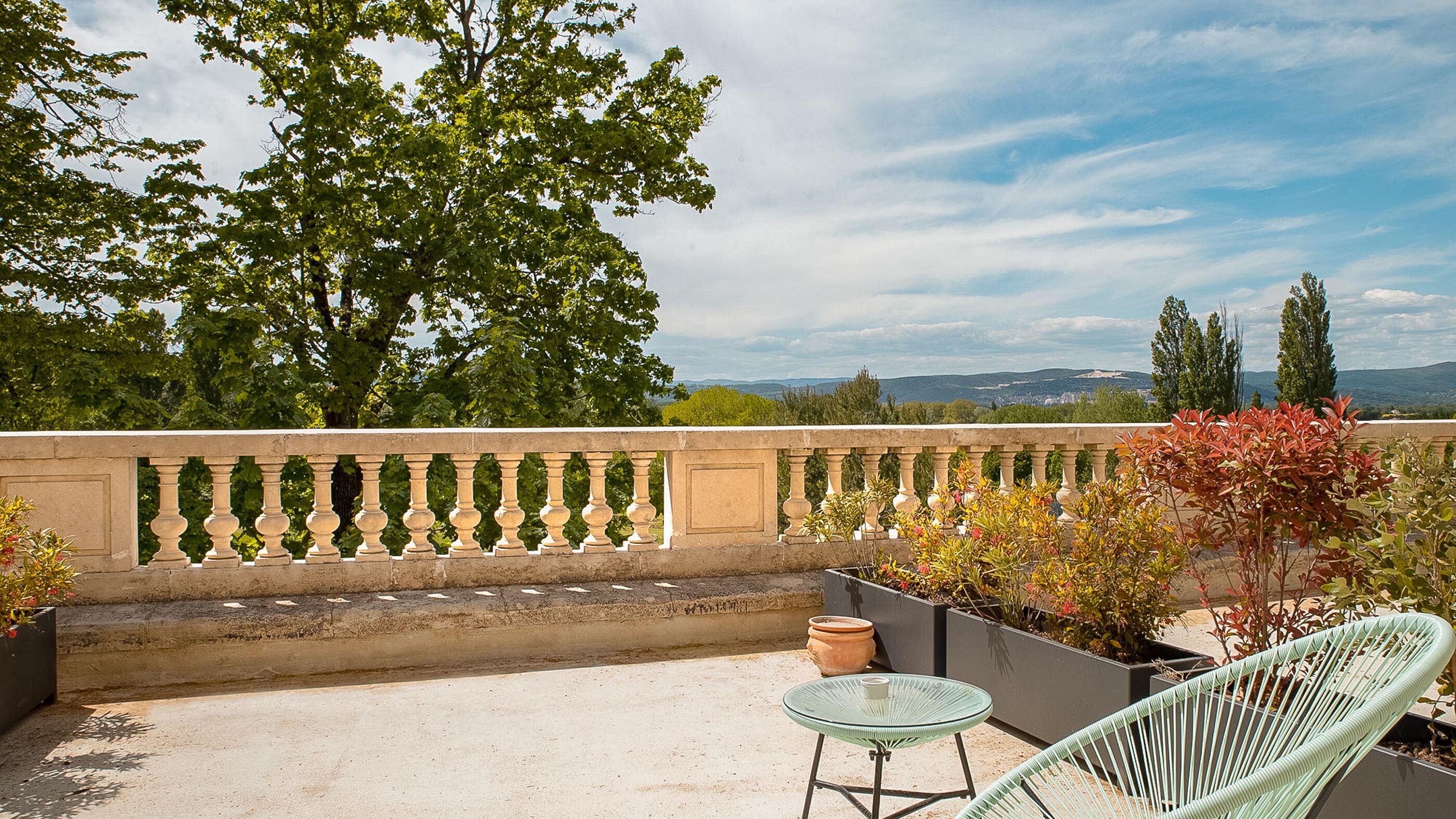Suite, terrasse (Maupassant) | Terrasse/Patio