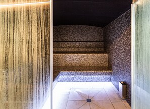 Salas de tratamientos para parejas, bañera de hidromasaje, baño turco 