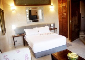 4 habitaciones, tabla de planchar con plancha y cunas gratuitas 