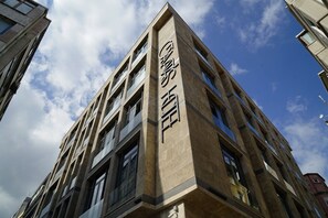 Front of property - Galata’s Hotel (Istanbul)