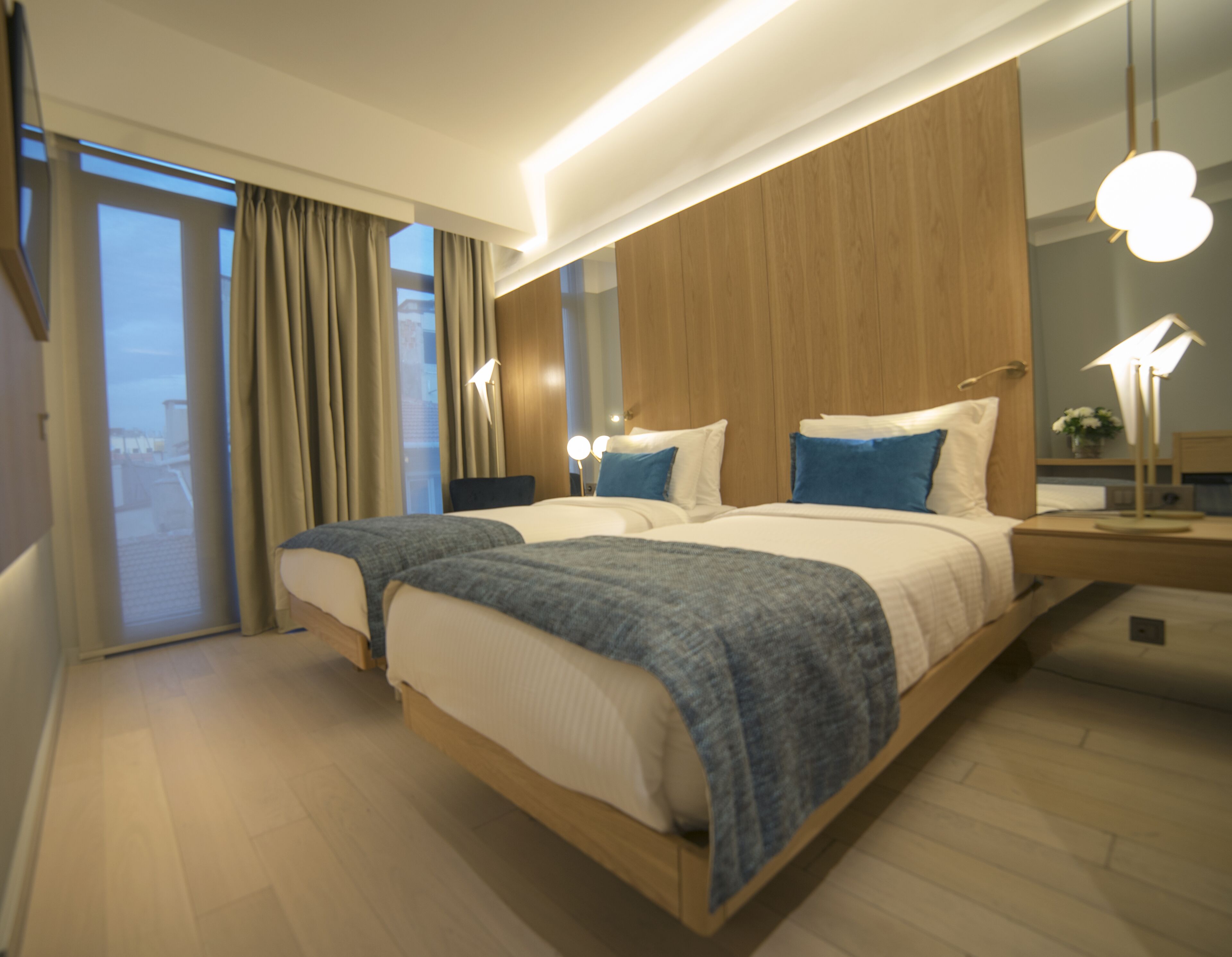 Standard Twin Room | Premium bedding, minibar, in-room safe, blackout curtains