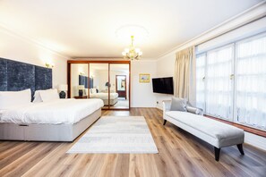 公寓, 3 间卧室 (2.5 Bathrooms) | 高档床上用品、羽绒被、客房内保险箱、特色装修