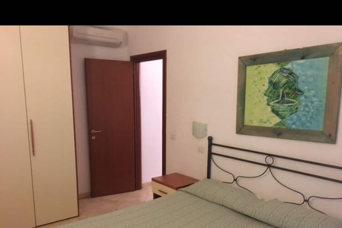 2 habitaciones y caja de seguridad en la habitación