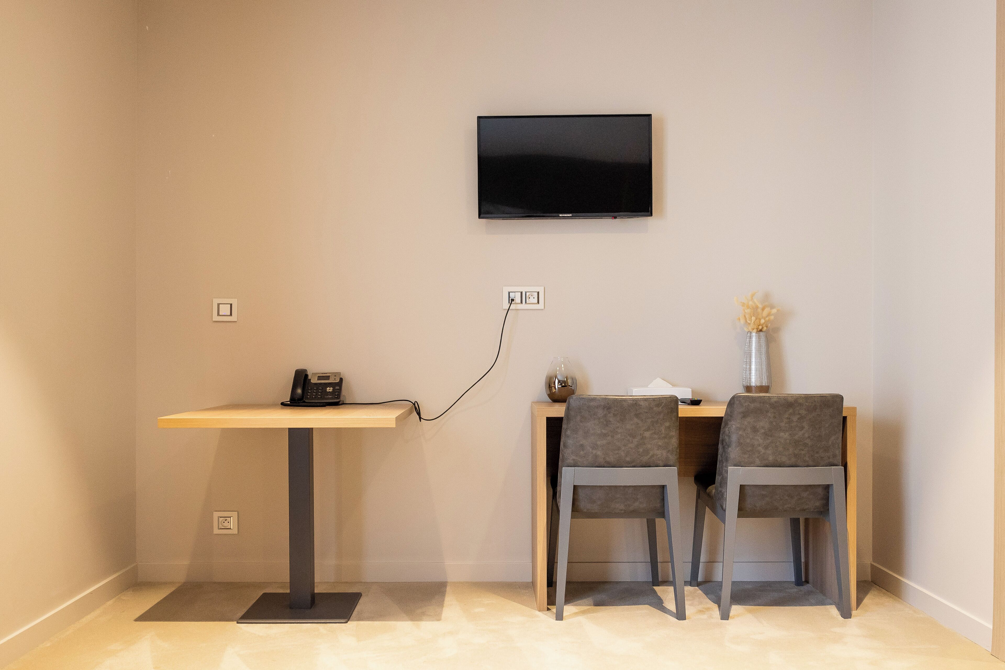 1 bedroom, in-room safe, soundproofing, free wifi