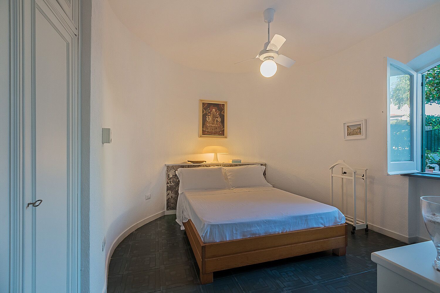 Charming villa surrounded by greenery- Ischia Porto