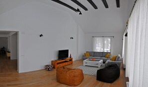 Villa | Living area