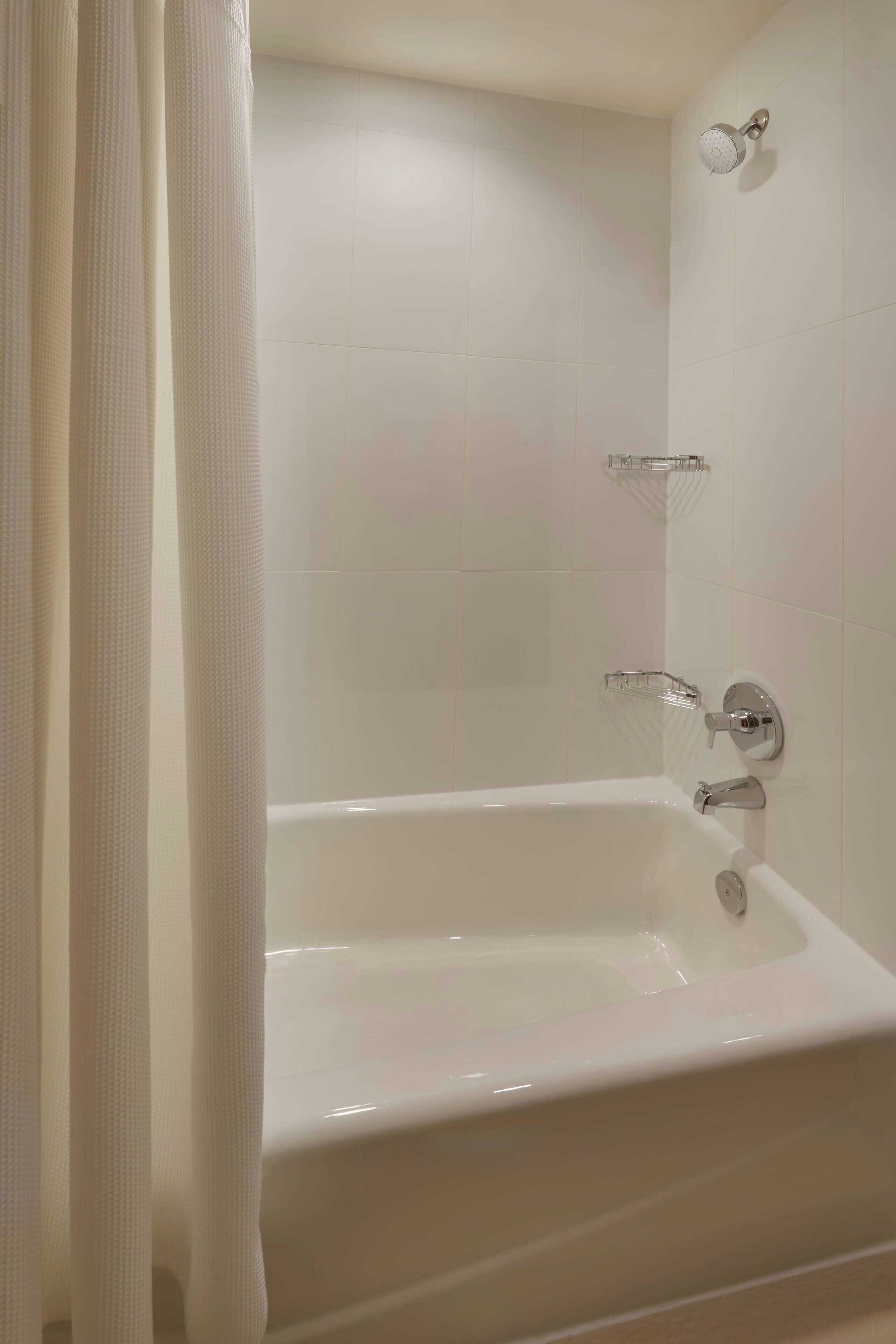 suite, 1 bedroom | bathroom | free toiletries, hair dryer, towels