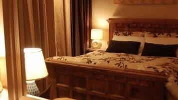 Bed sheets, wheelchair access
