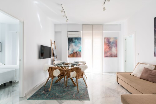 Asunción 70. 2 makuuhuonetta, 2 kylpyhuonetta