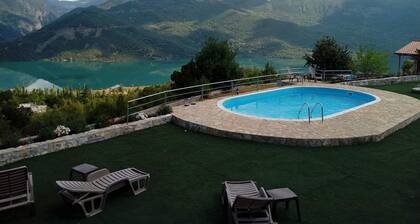Kedros Chalet