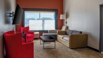 Suite, 1 King Bed, Jetted Tub