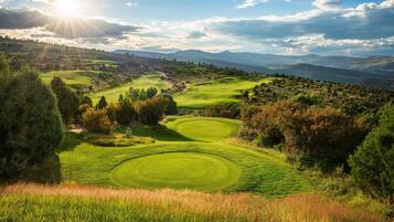 Condo, 3 Bedrooms | Golf