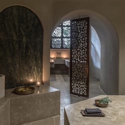 Couples treatment rooms, sauna, steam room, body treatments