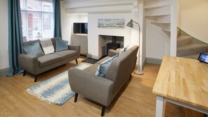 Two-Bedroom House | Living area