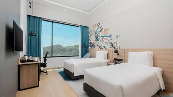 1 slaapkamer, een bureau, een laptopwerkplek, verduisterende gordijnen