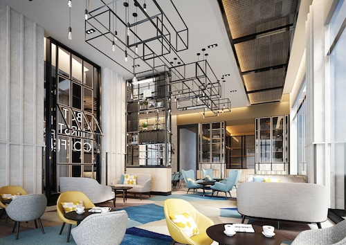 ฮอลิเดย์ อินน์ แอนด์ สวีทส์ ศรีราชา แหลมฉบัง เครือโรงแรมไอเอชจี