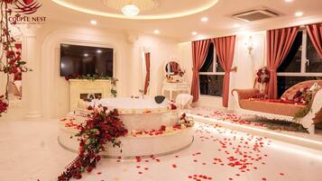 1 dormitorio, tabla de planchar con plancha, wifi gratis y ropa de cama