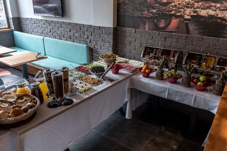 Bram Hotel Istanbul - Image 40