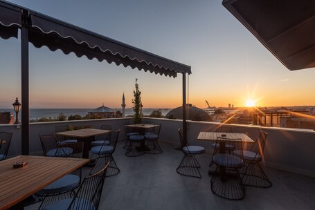 Bram Hotel Istanbul - Image 2