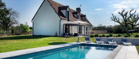 Piscine extérieure, piscine chauffée