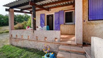 Cottage, 2 kamar tidur | Teras/patio