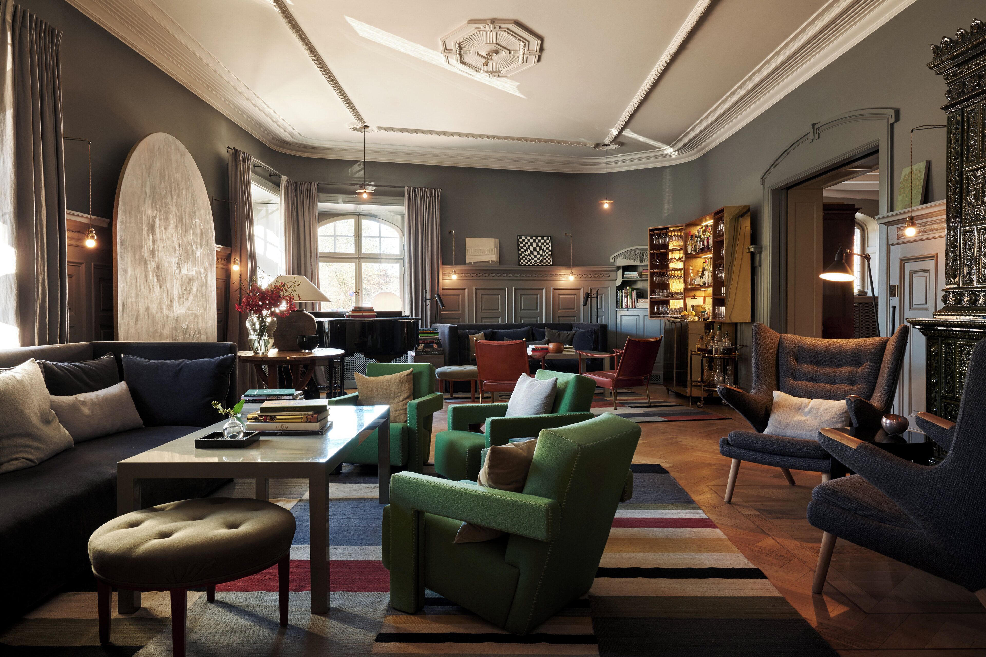 premium bedding, down duvets, minibar, in-room safe