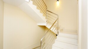 Staircase - HOTEL CENTRAL INN (Kanayannur)