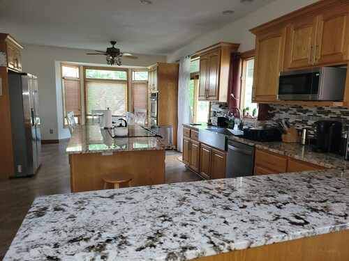 Entire 4200 sq ft. South east.  Great neighborhood