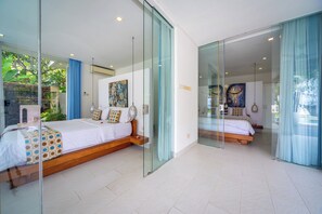 2 slaapkamers, een kluis op de kamer, een strijkplank/strijkijzer