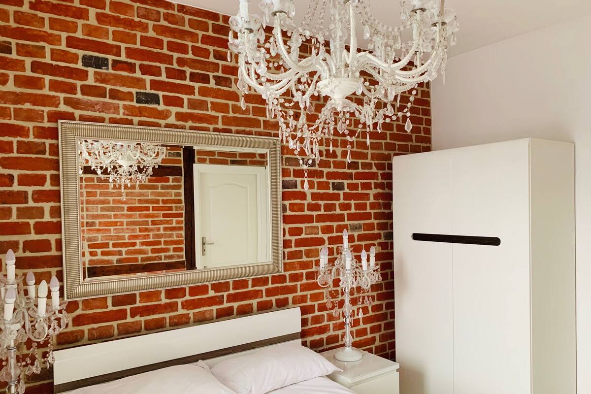 Apartamento clásico | 1 dormitorio, espacio para trabajar con un portátil, cortinas opacas