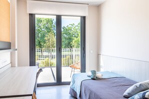 Studio, Terrace (Single) | Free WiFi, bed sheets, wheelchair access - Residencia Universitaria Resa Campus Málaga (Málaga)