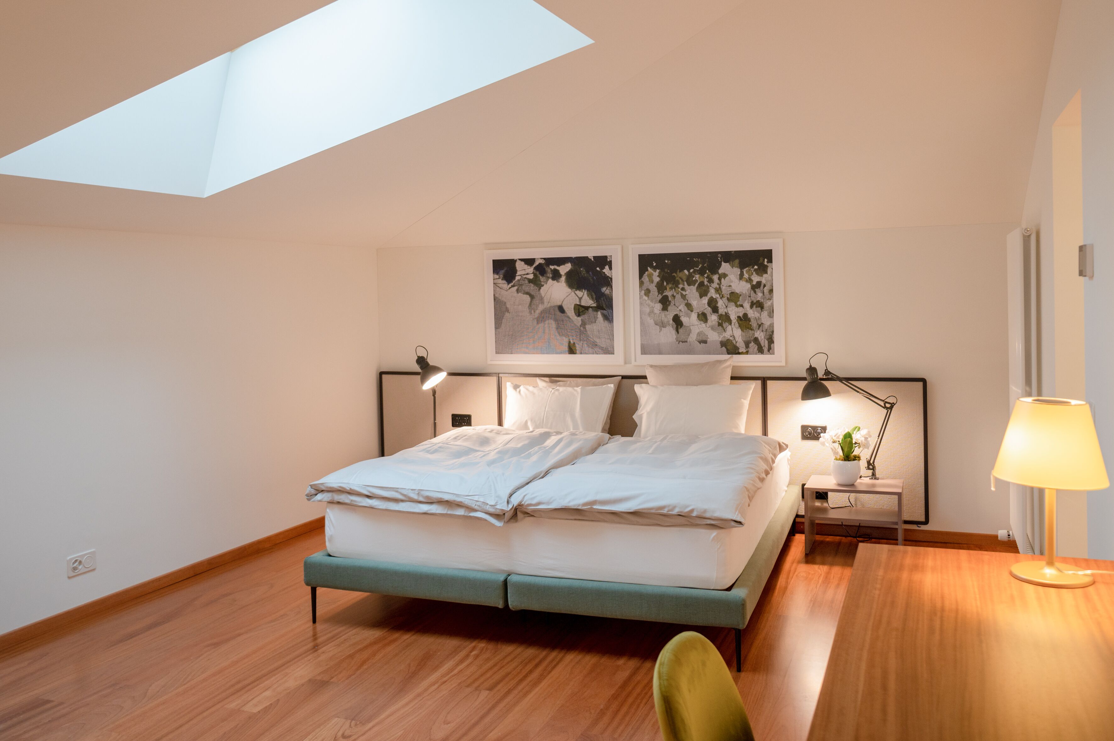 deluxe double room | minibar, in-room safe, desk, iron/ironing board