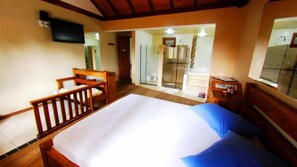 Minibar, wifi gratis y ropa de cama 